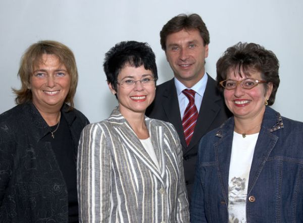 ZBR2006Vorsitzende-bearb.jpg &copy;